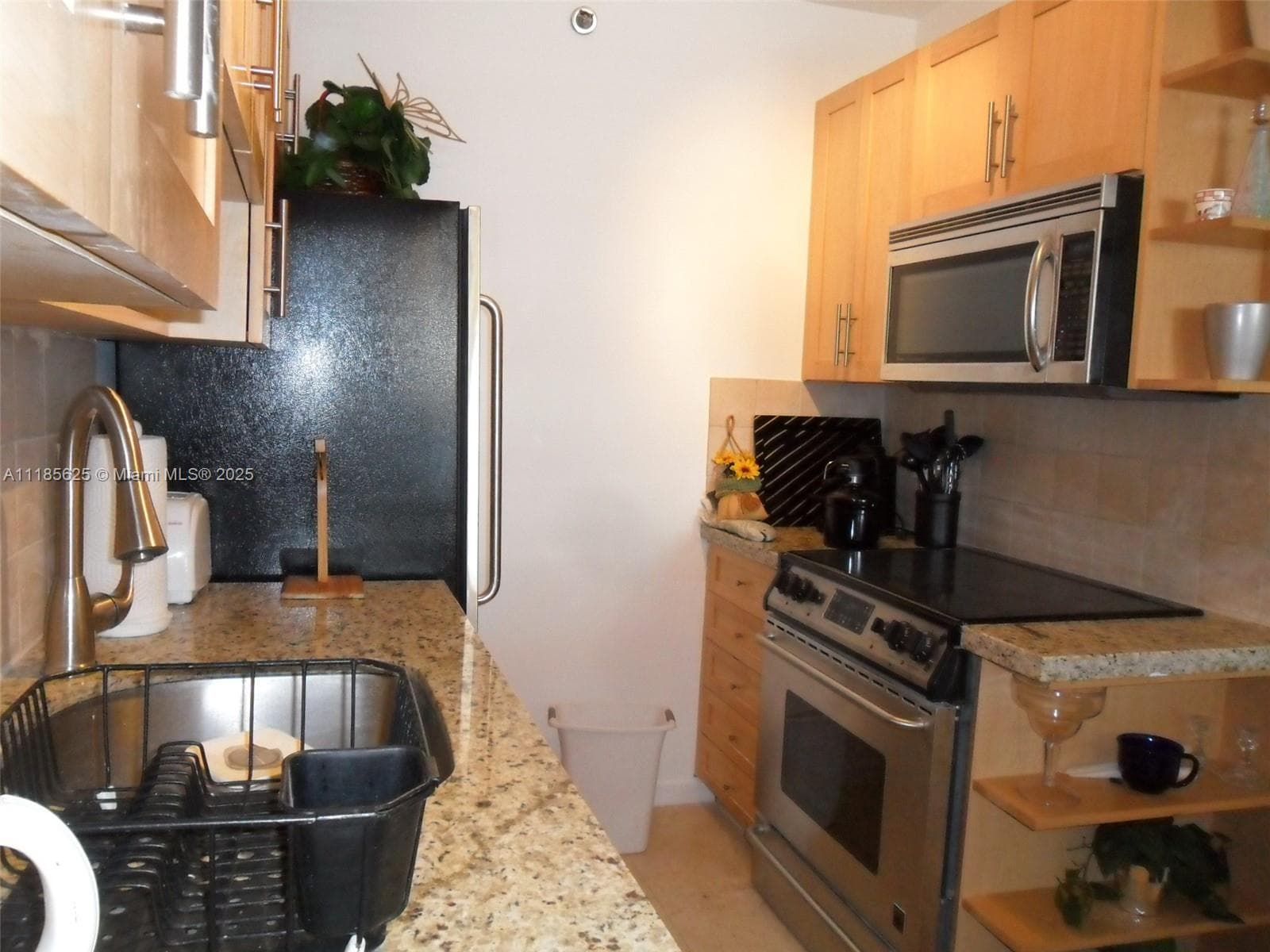 100 Lincoln Rd # 1243, Miami Beach FL 33139 — 3