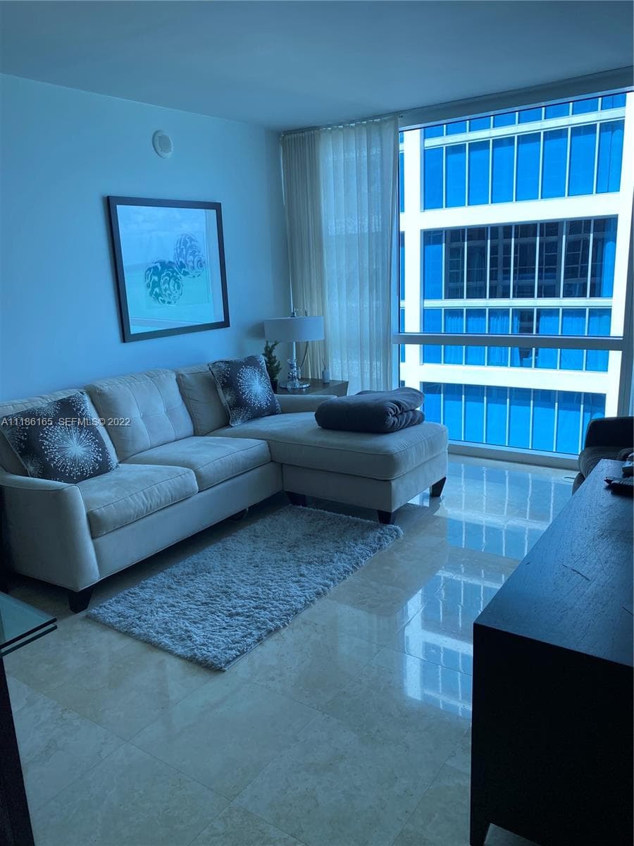 6801 Collins Ave, Miami Beach FL 33141 — 6