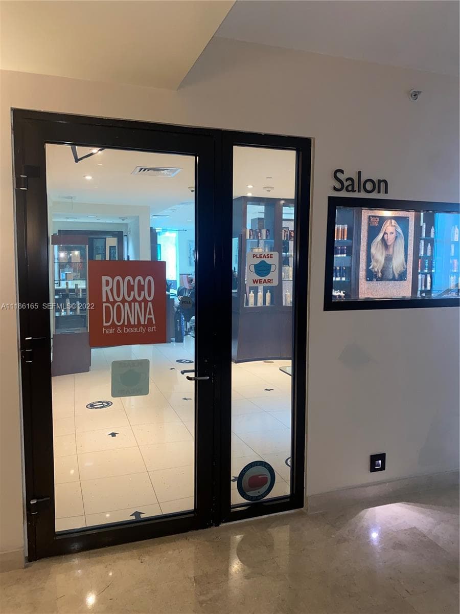 6801 Collins Ave, Miami Beach FL 33141 — 17