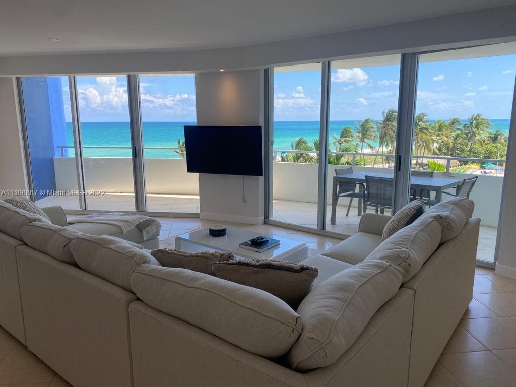 5151 Collins Ave # 531, Miami Beach FL 33140 — 3