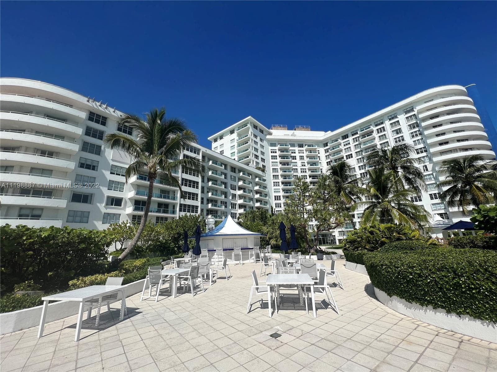 5151 Collins Ave # 531, Miami Beach FL 33140 — 32