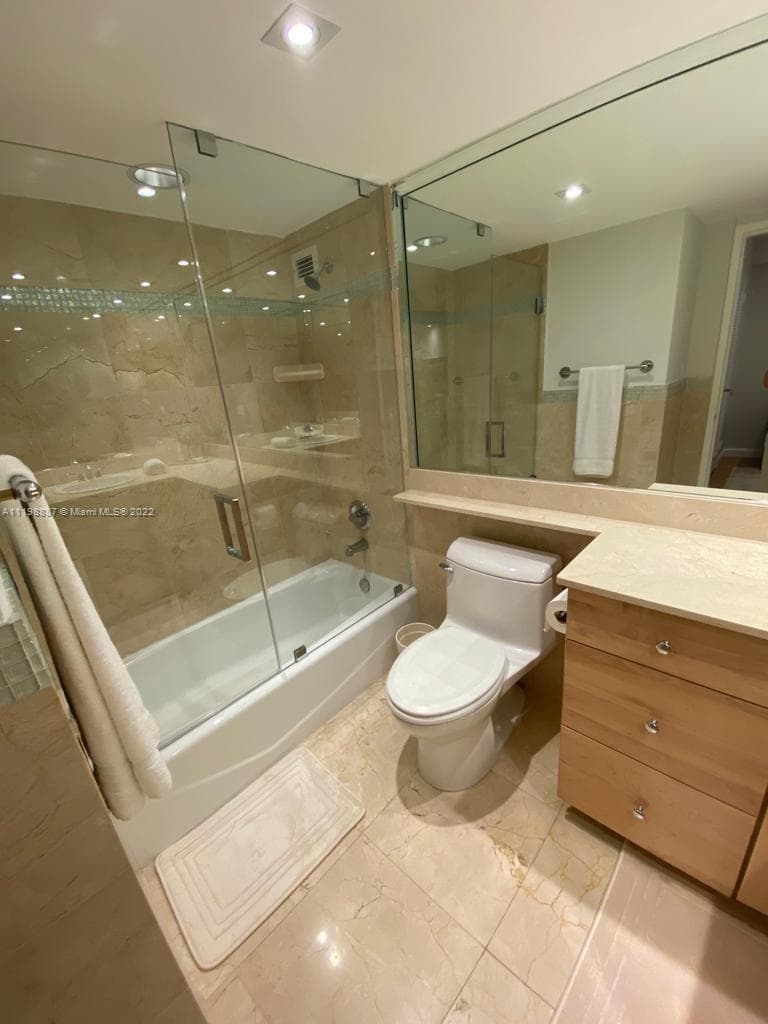 5151 Collins Ave # 531, Miami Beach FL 33140 — 20