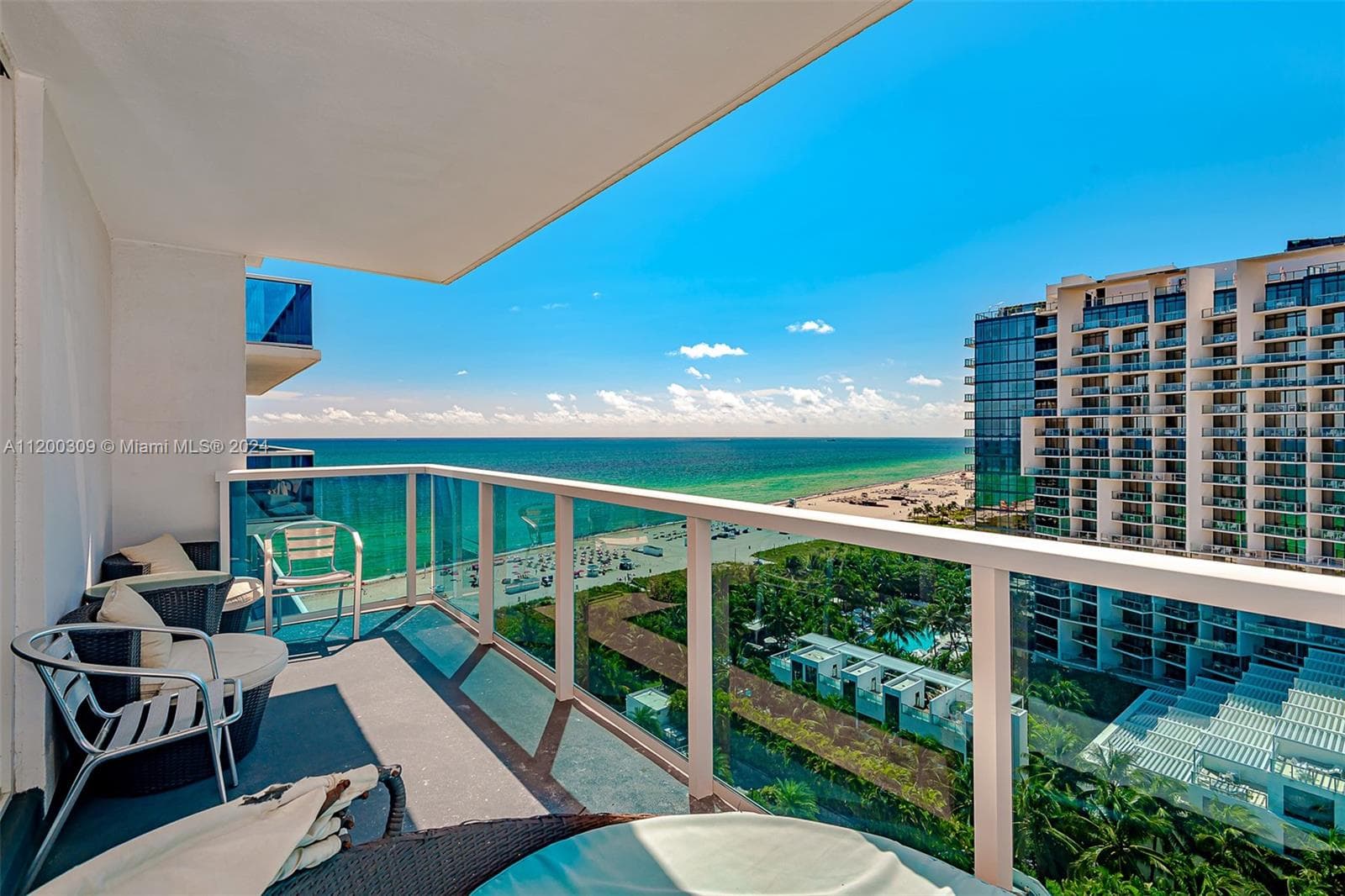 2301 Collins Ave # 1506, Miami Beach FL 33139 — 1