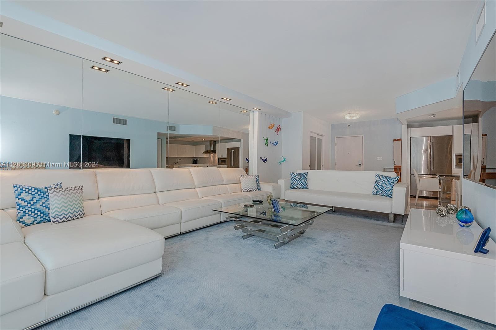 2301 Collins Ave # 1506, Miami Beach FL 33139 — 8