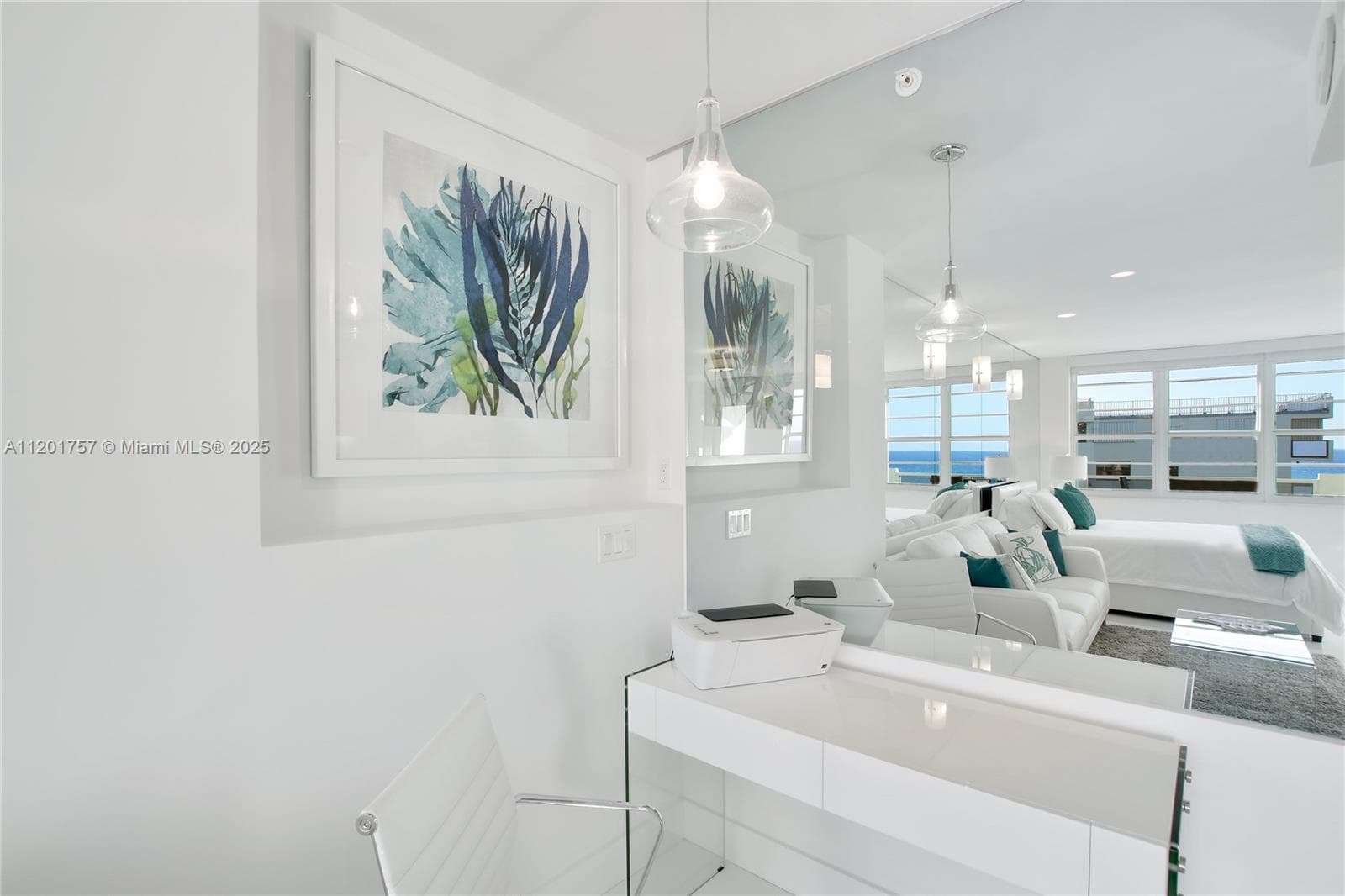100 Lincoln Rd # 940, Miami Beach FL 33139 — 15
