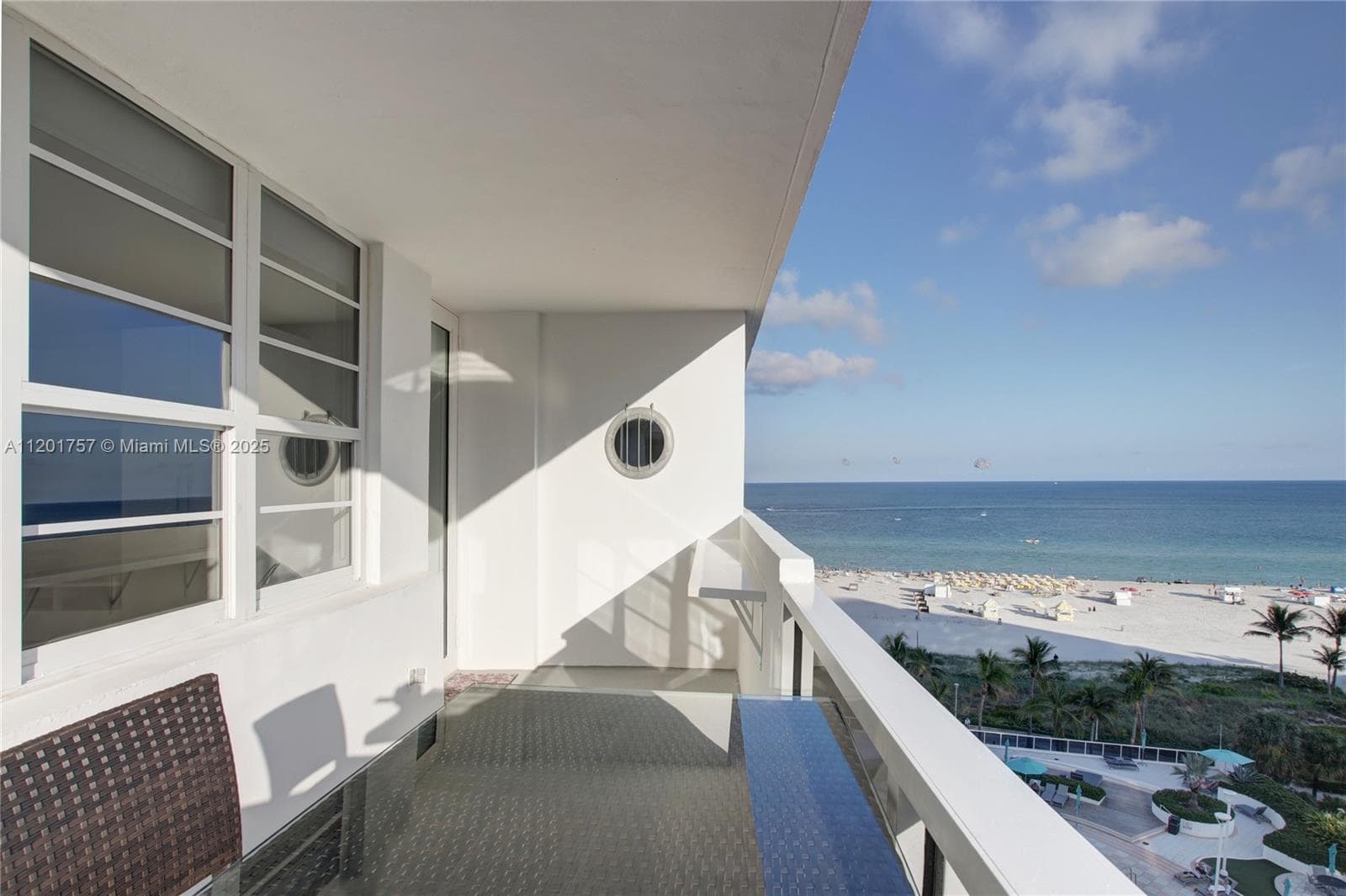 100 Lincoln Rd # 940, Miami Beach FL 33139 — 4