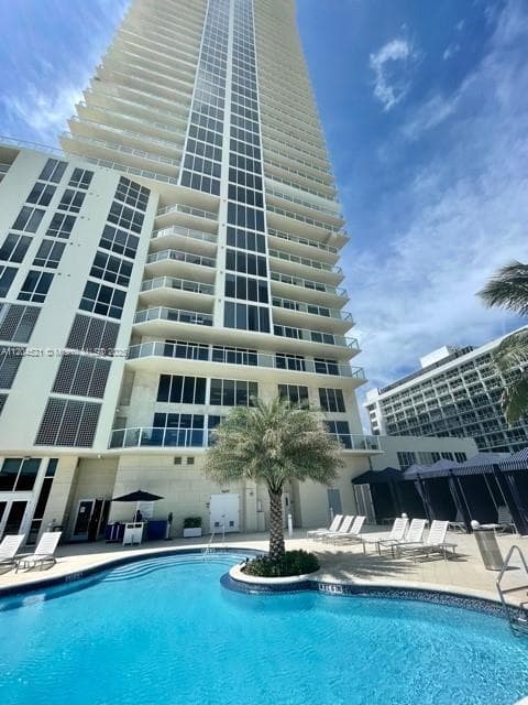 16699 Collins Ave # 2704, Sunny Isles Beach FL 33160 — 35