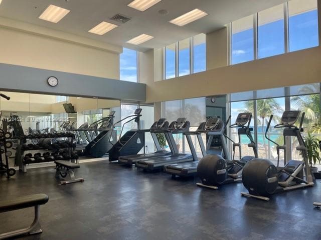 16699 Collins Ave # 2704, Sunny Isles Beach FL 33160 — 25