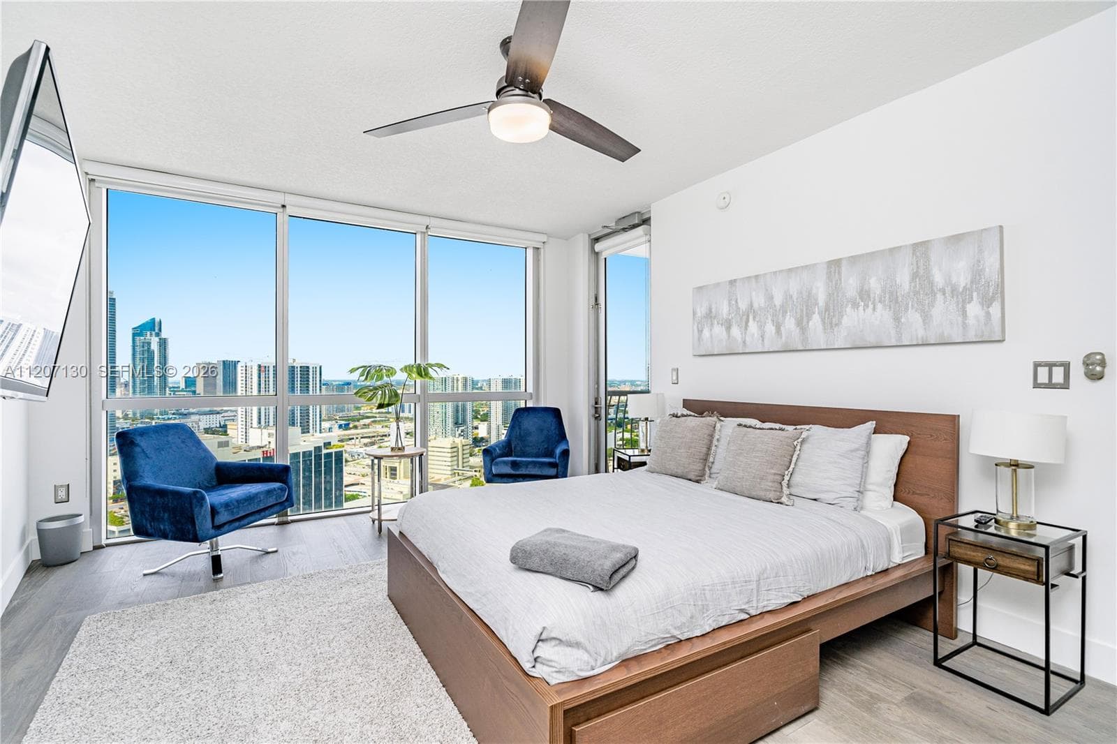 1750 N Bayshore Dr # 3914, Miami FL 33132 — 16