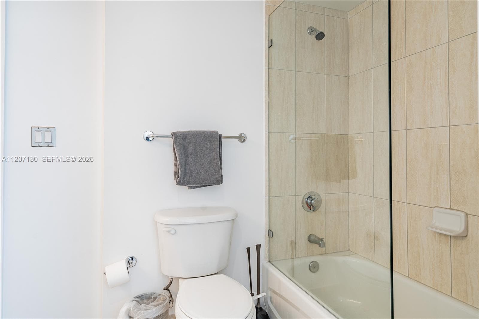 1750 N Bayshore Dr # 3914, Miami FL 33132 — 21