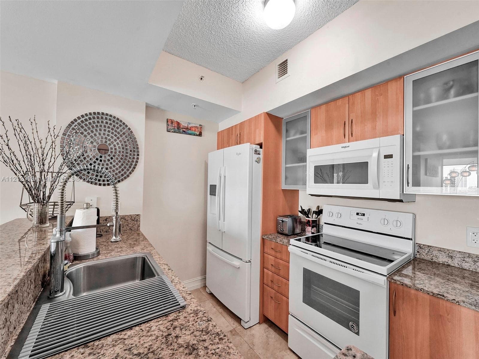 17555 Atlantic Blvd # 806, Sunny Isles Beach FL 33160 — 7