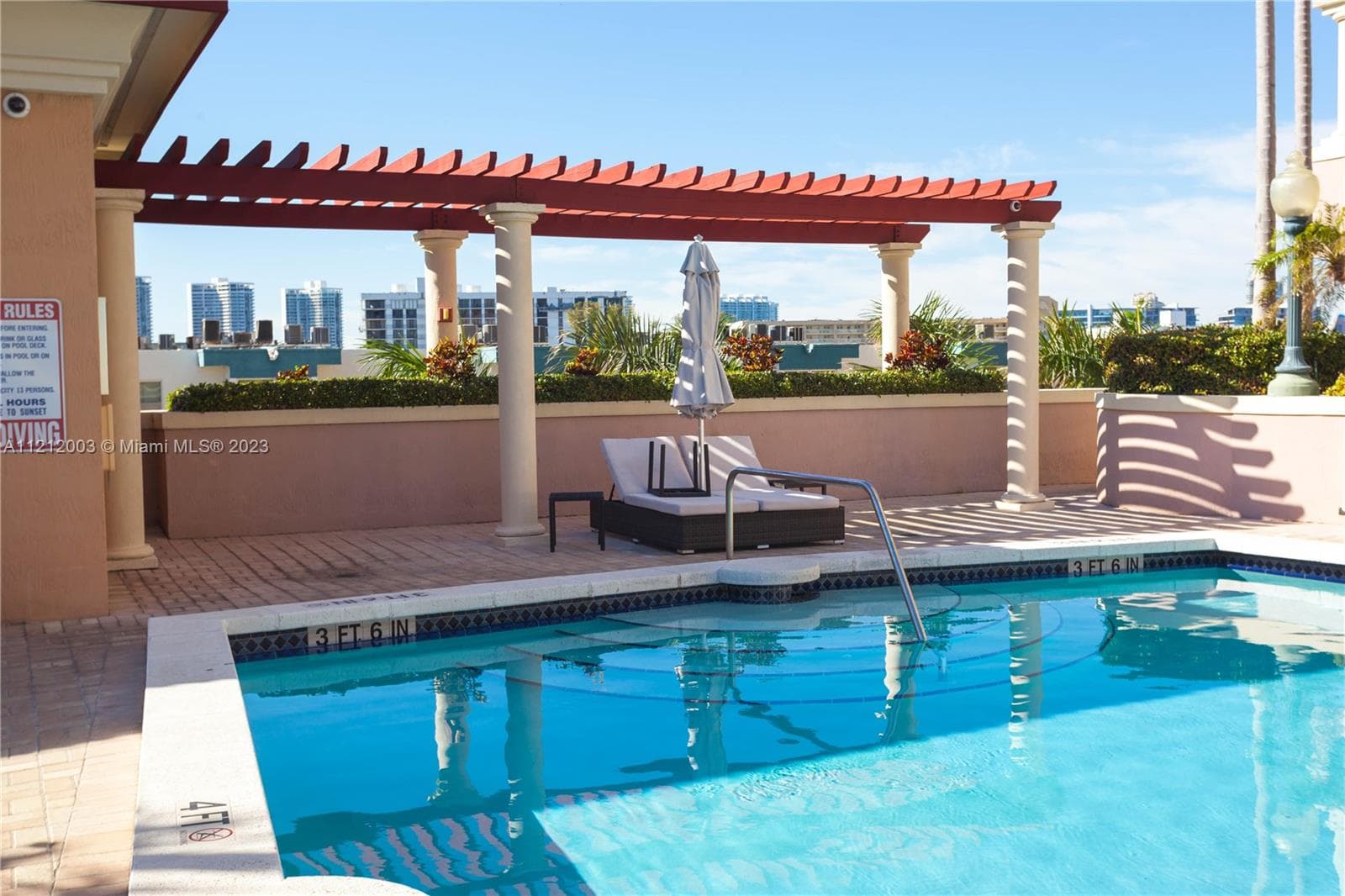 17555 Atlantic Blvd # 806, Sunny Isles Beach FL 33160 — 39