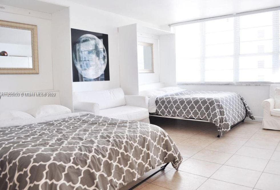 The Decoplage Condo, Miami Beach, FL — 1
