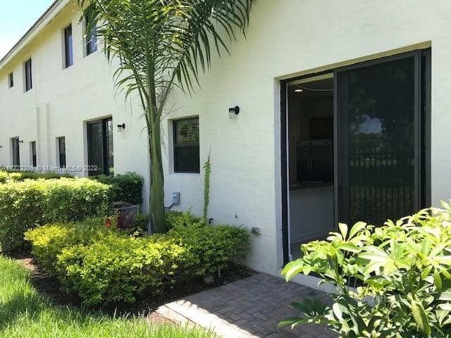 317 NE 194th Ln # 317, Miami FL 33179 — 12