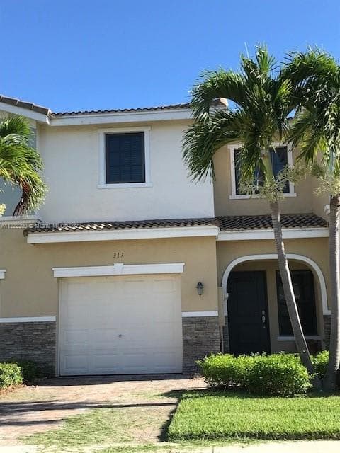 317 NE 194th Ln # 317, Miami FL 33179 — 1
