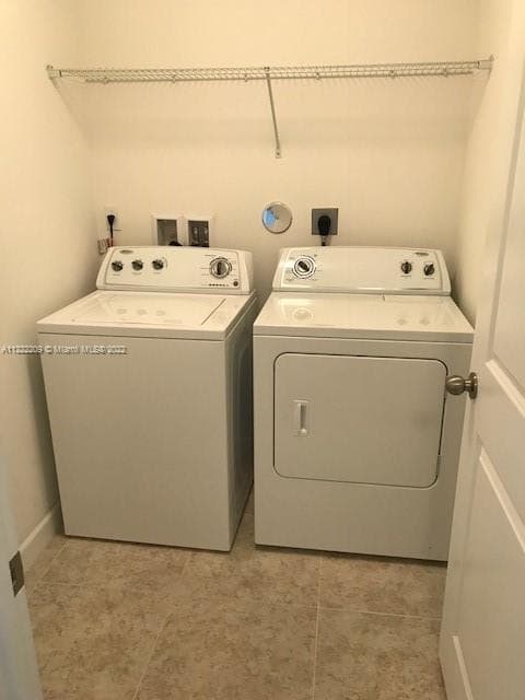 317 NE 194th Ln # 317, Miami FL 33179 — 9
