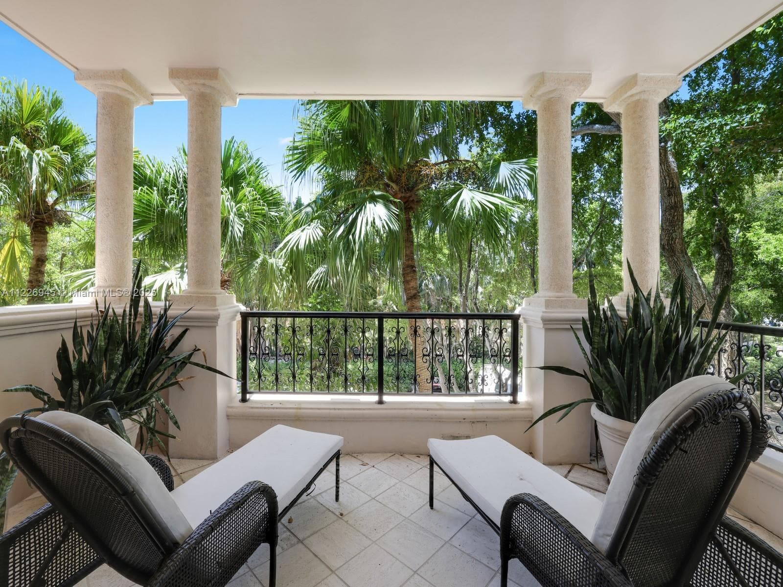 19126 Fisher Island Dr # 19126, Miami Beach FL 33109 — 36
