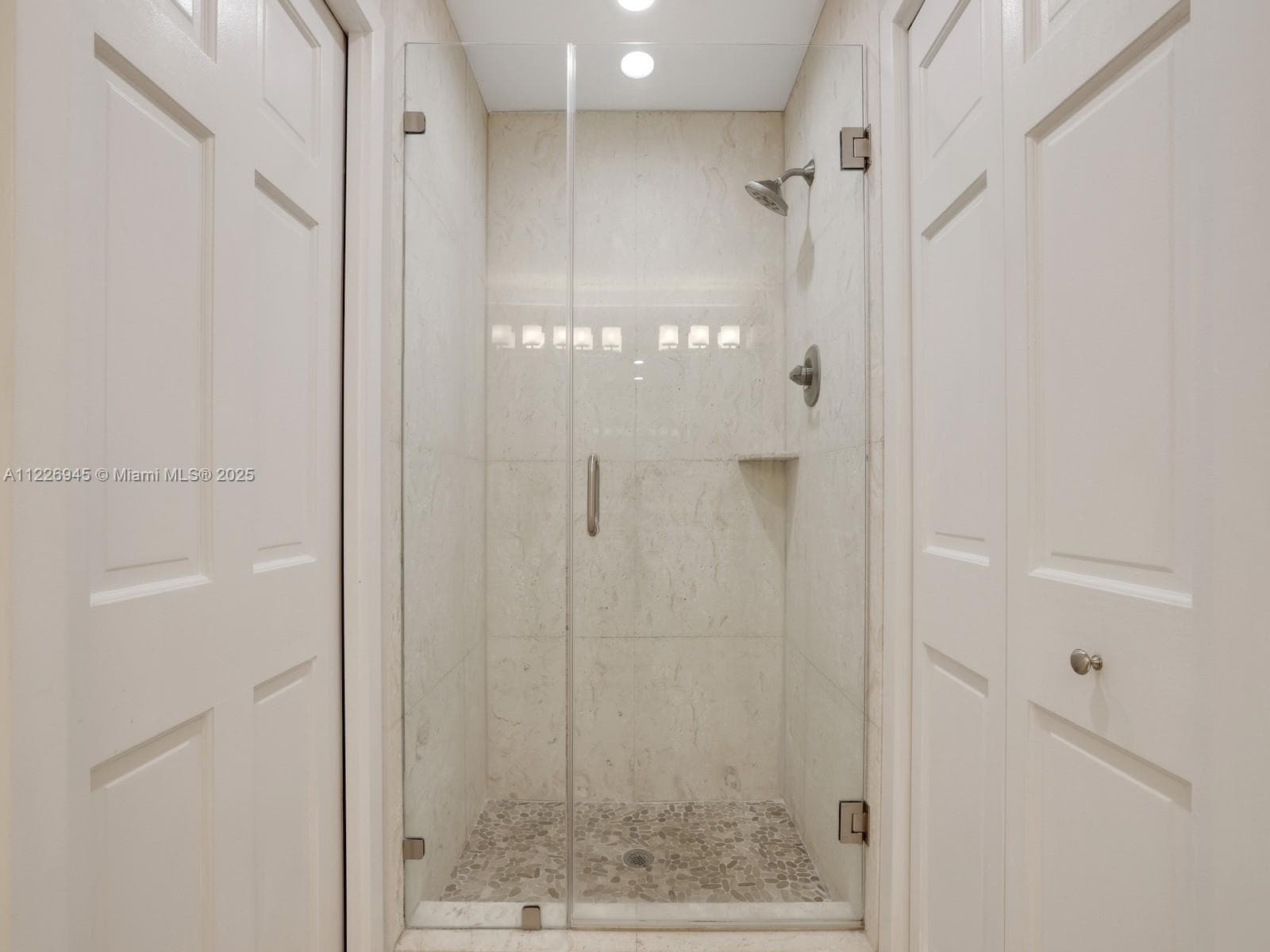 19126 Fisher Island Dr # 19126, Miami Beach FL 33109 — 34