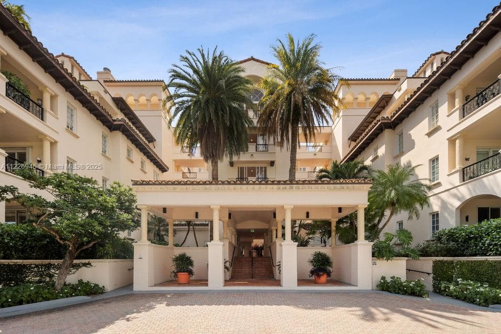 19126 Fisher Island Dr # 19126, Miami Beach FL 33109 — 38