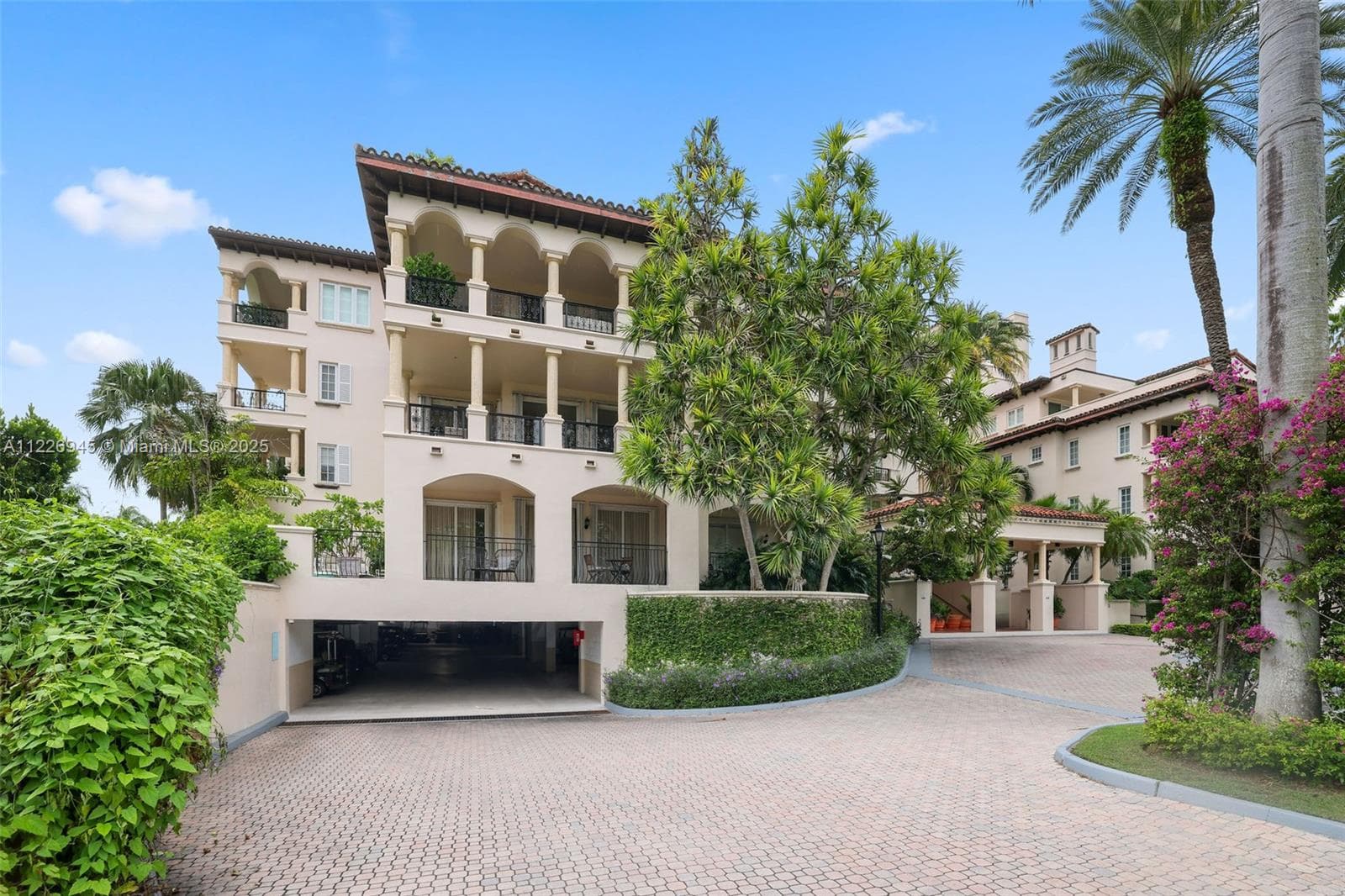 19126 Fisher Island Dr # 19126, Miami Beach FL 33109 — 41