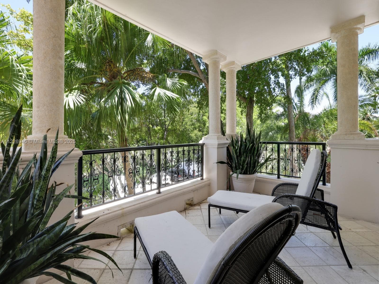 19126 Fisher Island Dr # 19126, Miami Beach FL 33109 — 37