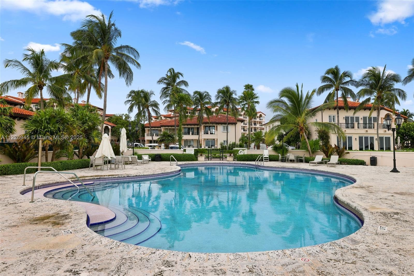 19126 Fisher Island Dr # 19126, Miami Beach FL 33109 — 44