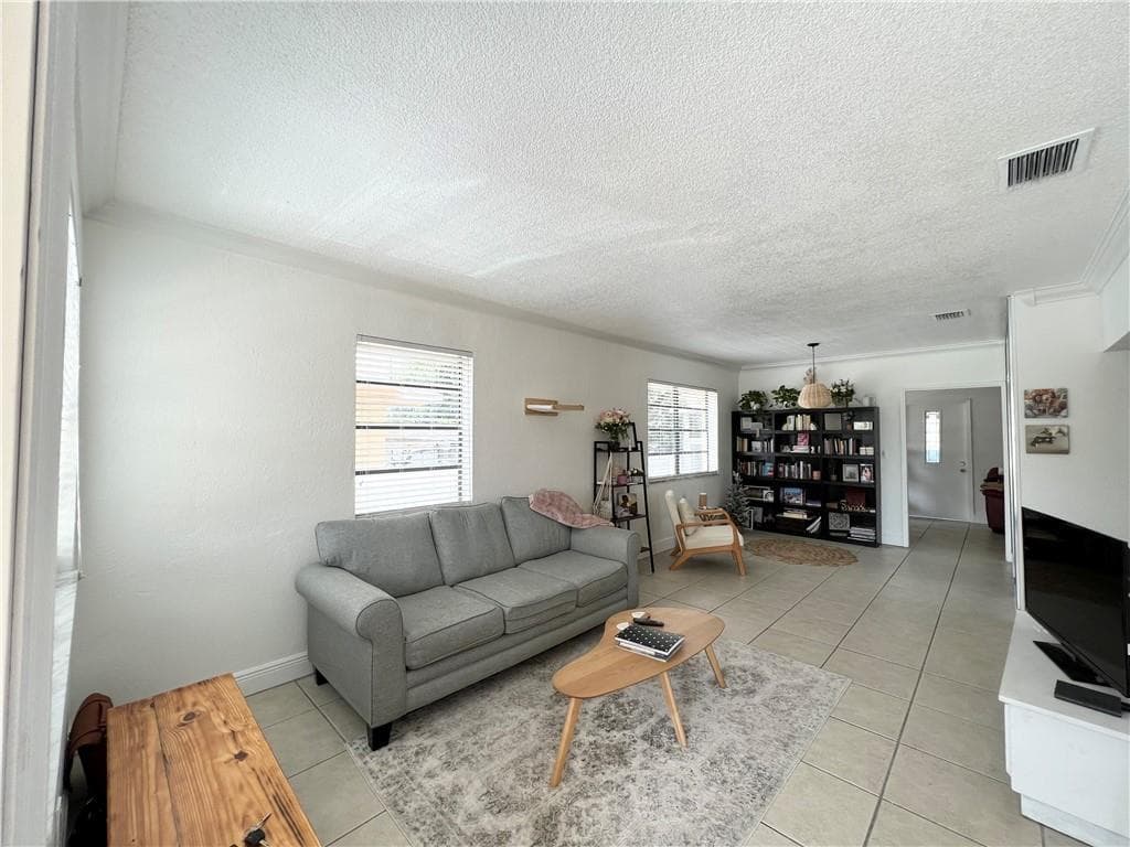 225 E 41st Street, Hialeah FL 33013 — 2