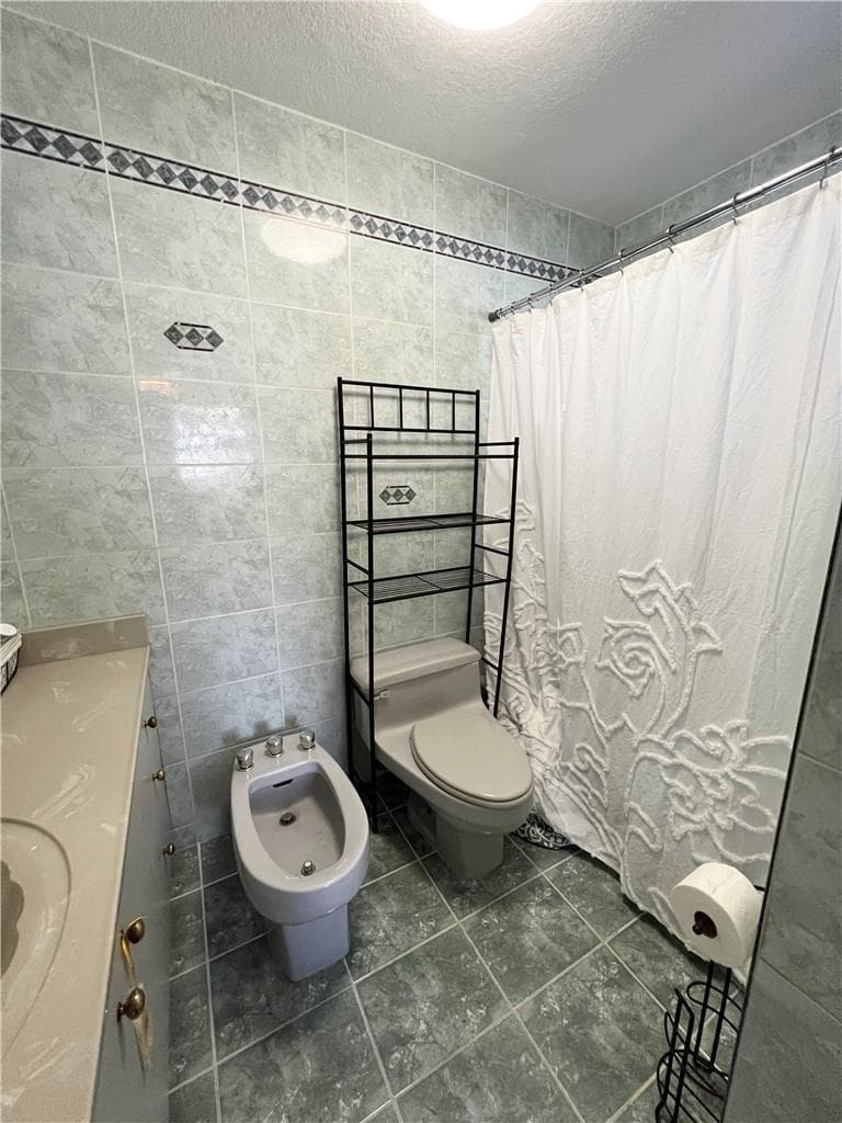 225 E 41st Street, Hialeah FL 33013 — 12