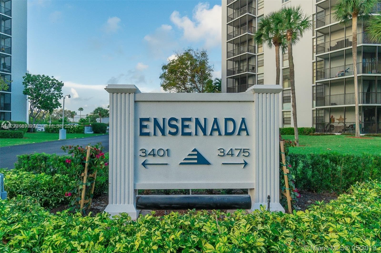 3401 N Country Club Dr # 406, Aventura FL 33180 — 2