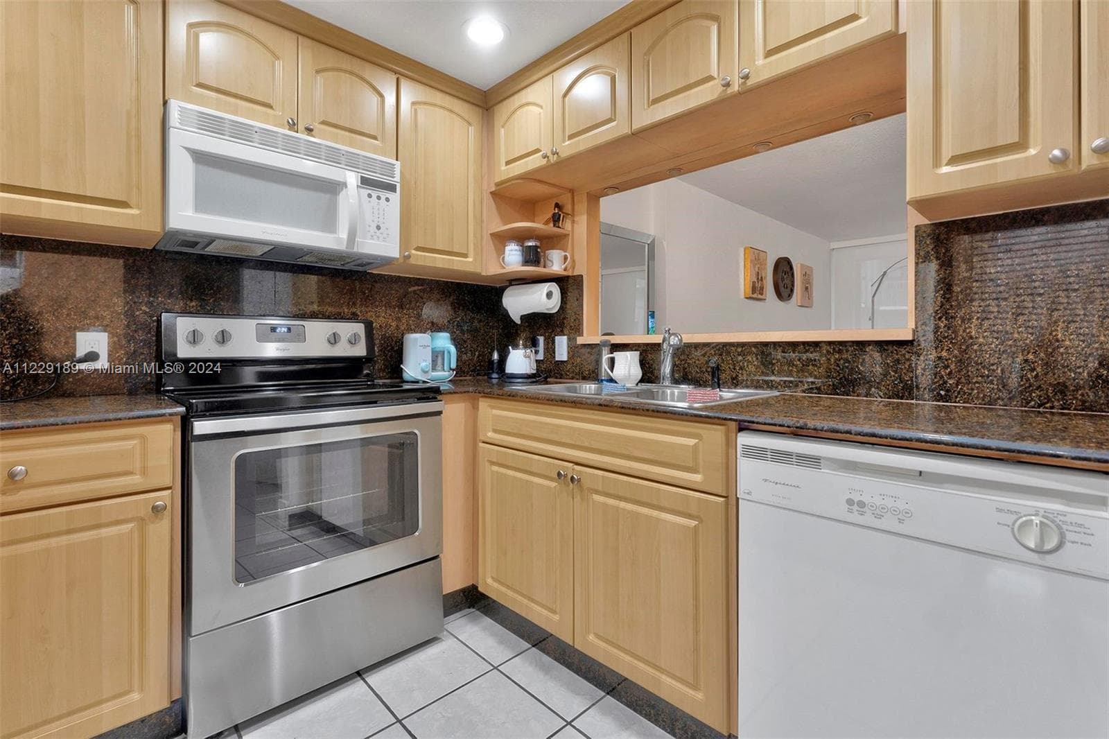 3401 N Country Club Dr # 406, Aventura FL 33180 — 5