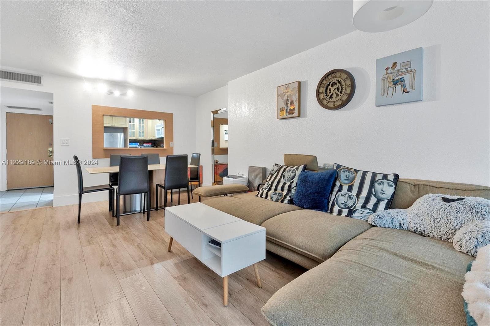 3401 N Country Club Dr # 406, Aventura FL 33180 — 20