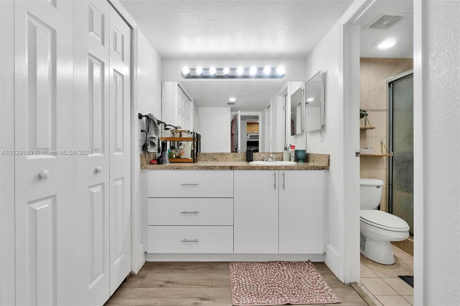 3401 N Country Club Dr # 406, Aventura FL 33180 — 15