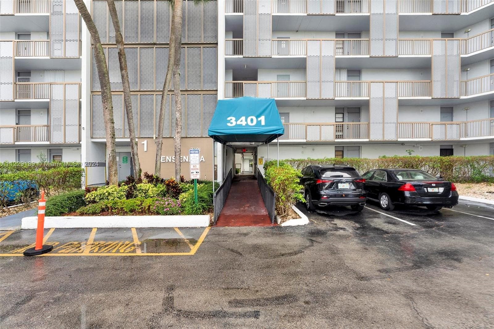 3401 N Country Club Dr # 406, Aventura FL 33180 — 4