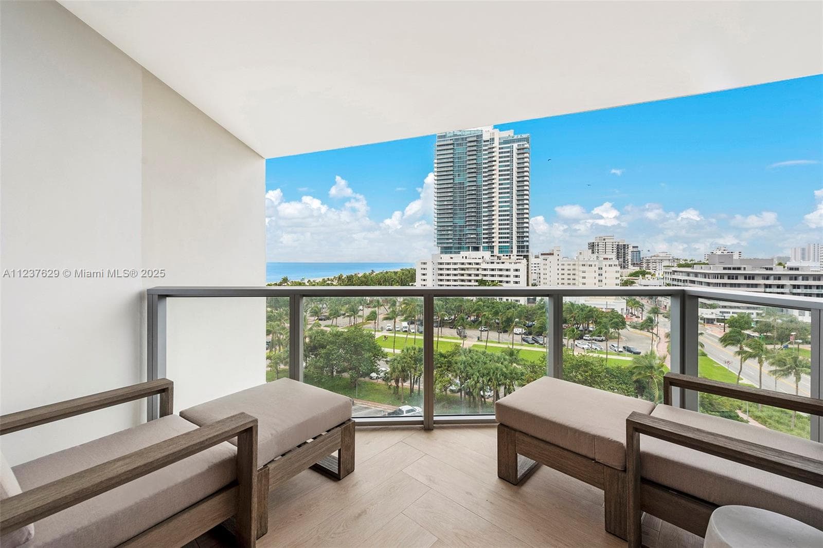 2201 Collins Ave # 804, Miami Beach FL 33139 — 2
