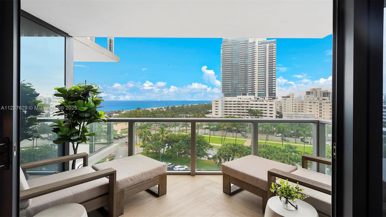 2201 Collins Ave # 804, Miami Beach FL 33139 — 41