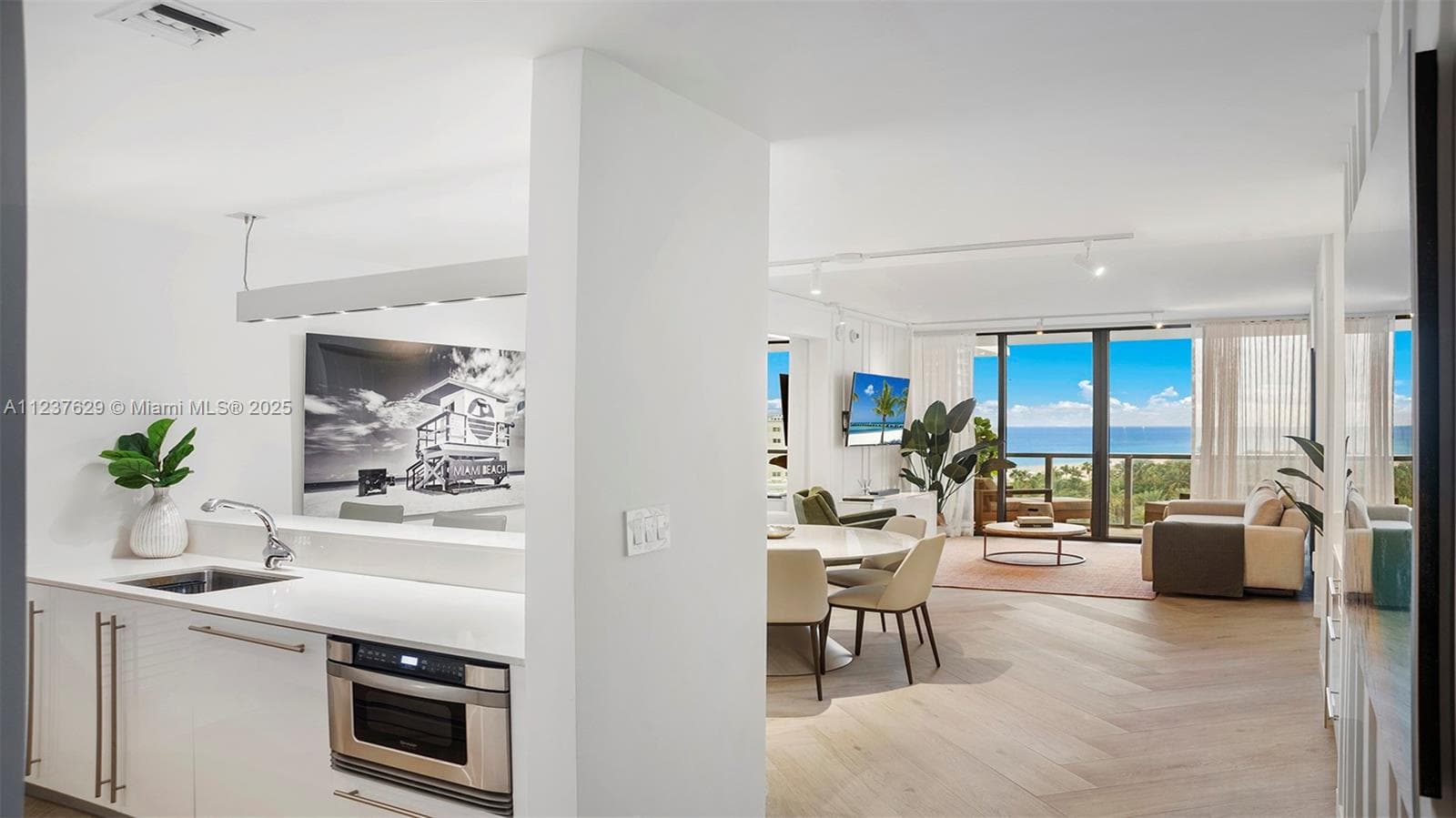 2201 Collins Ave # 804, Miami Beach FL 33139 — 11