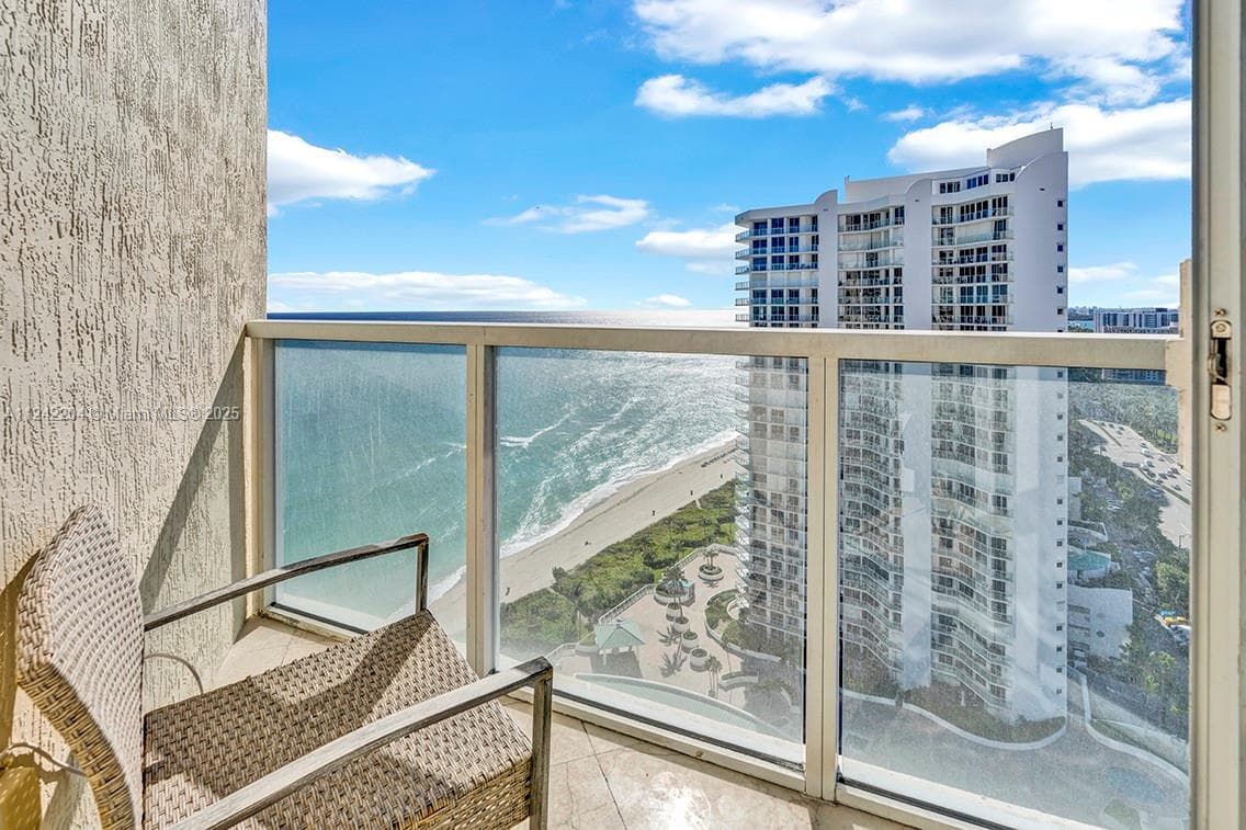 16699 Collins Ave # 2508, Sunny Isles Beach FL 33160 — 23