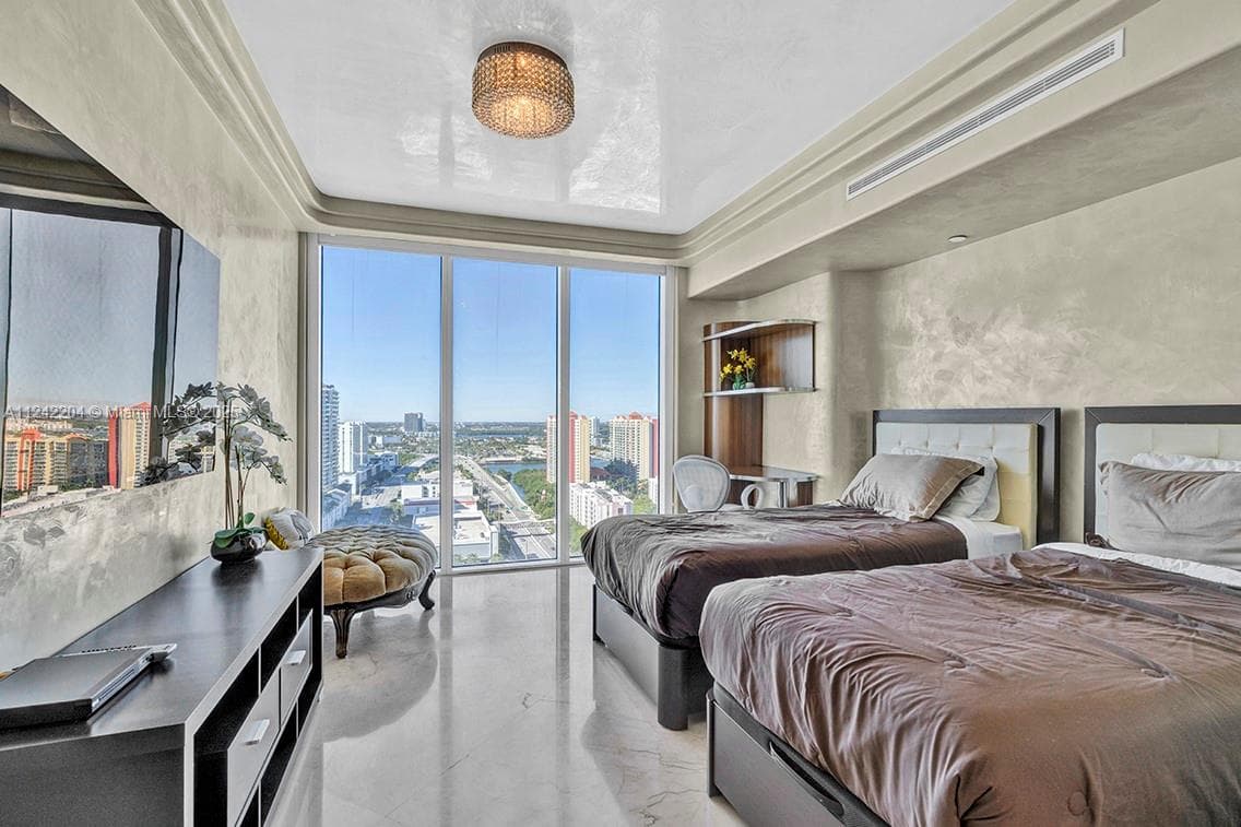 16699 Collins Ave # 2508, Sunny Isles Beach FL 33160 — 18