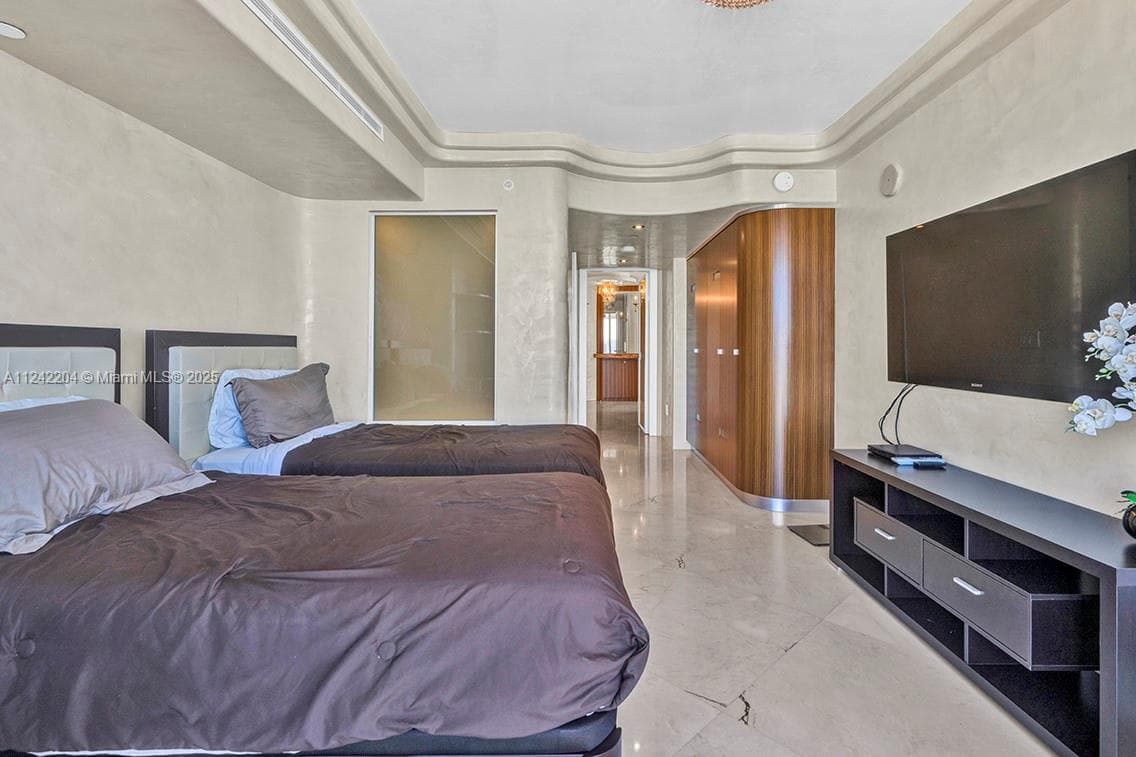 16699 Collins Ave # 2508, Sunny Isles Beach FL 33160 — 19