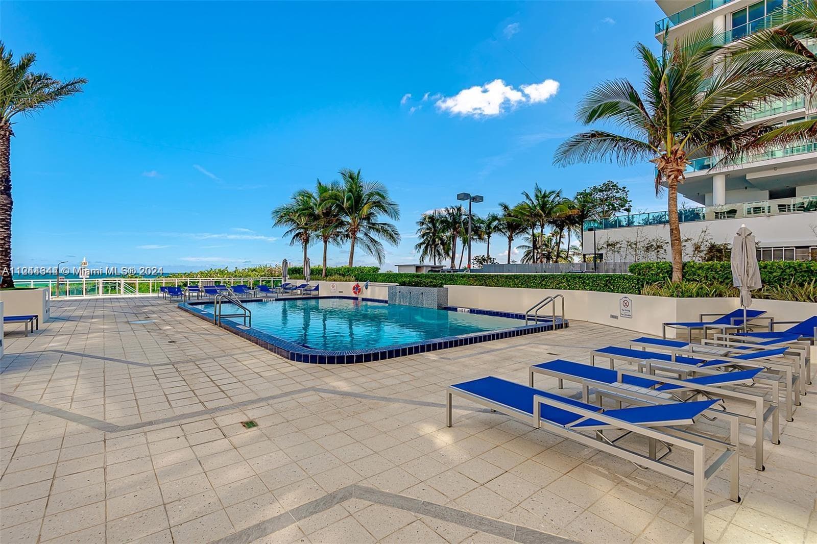 6917 Collins Ave # 809, Miami Beach FL 33141 — 34