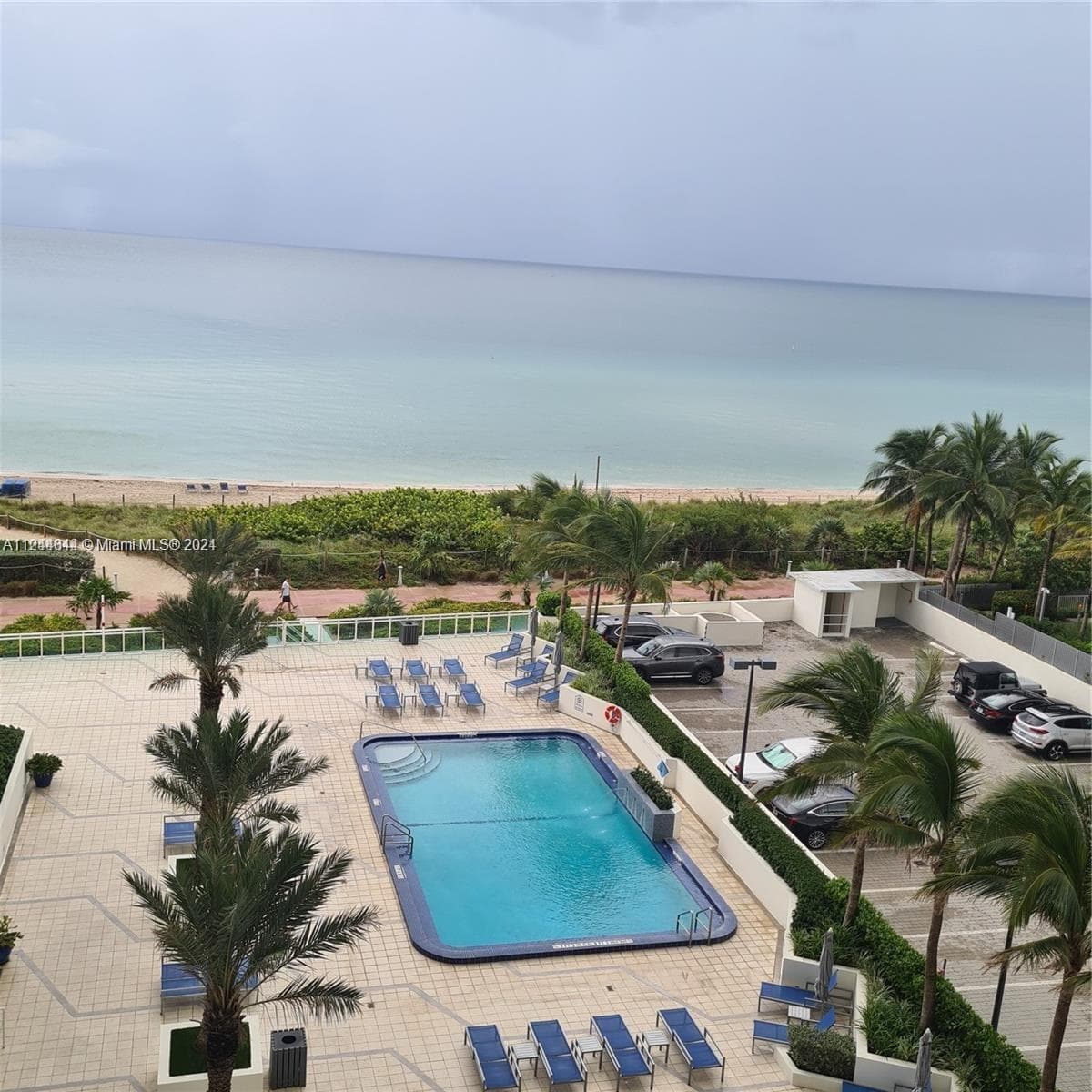 6917 Collins Ave # 809, Miami Beach FL 33141 — 51