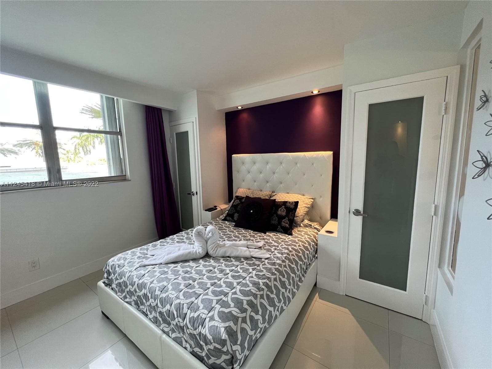 5161 Collins Ave # 309, Miami Beach FL 33140 — 5