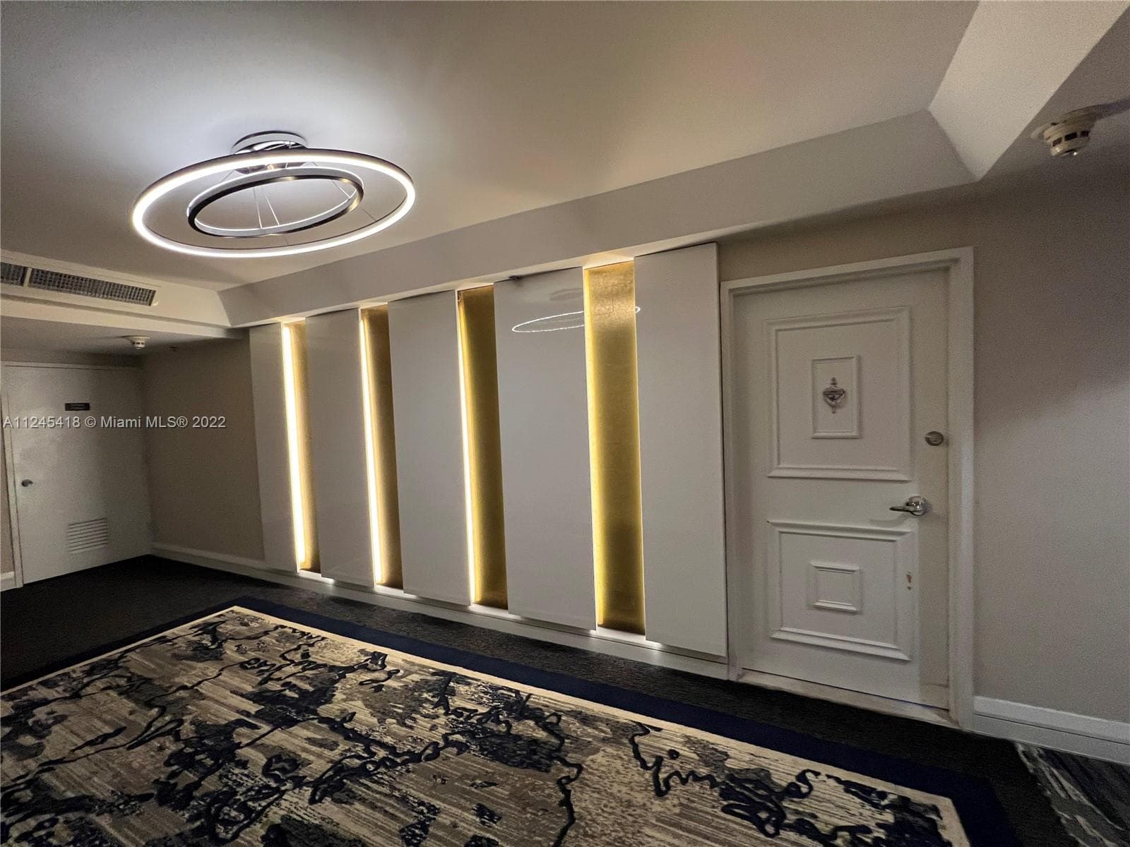 5161 Collins Ave # 309, Miami Beach FL 33140 — 9