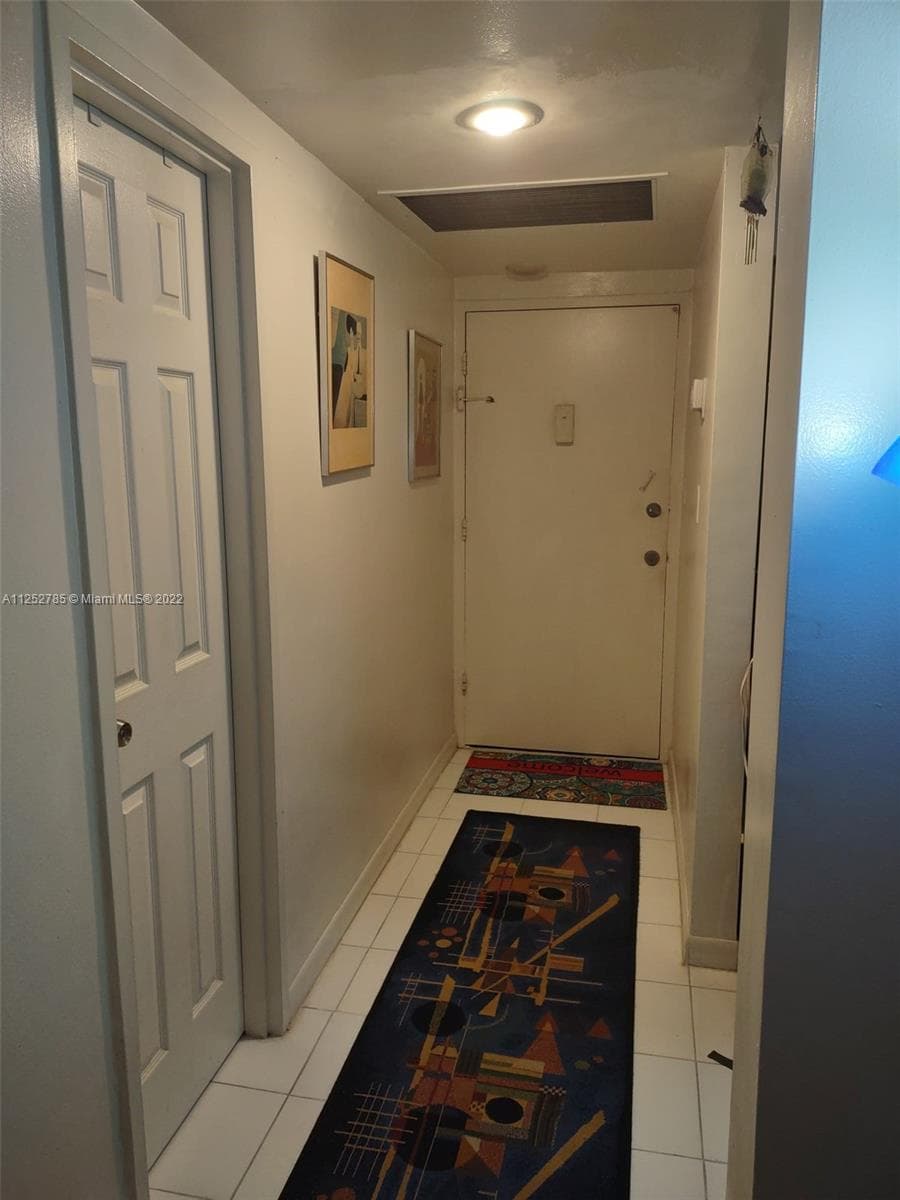 4747 Collins Ave # 107, Miami Beach FL 33140 — 4