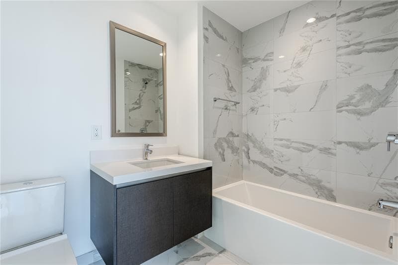 851 NE 1st Avenue # 1912, Miami FL 33132 — 13
