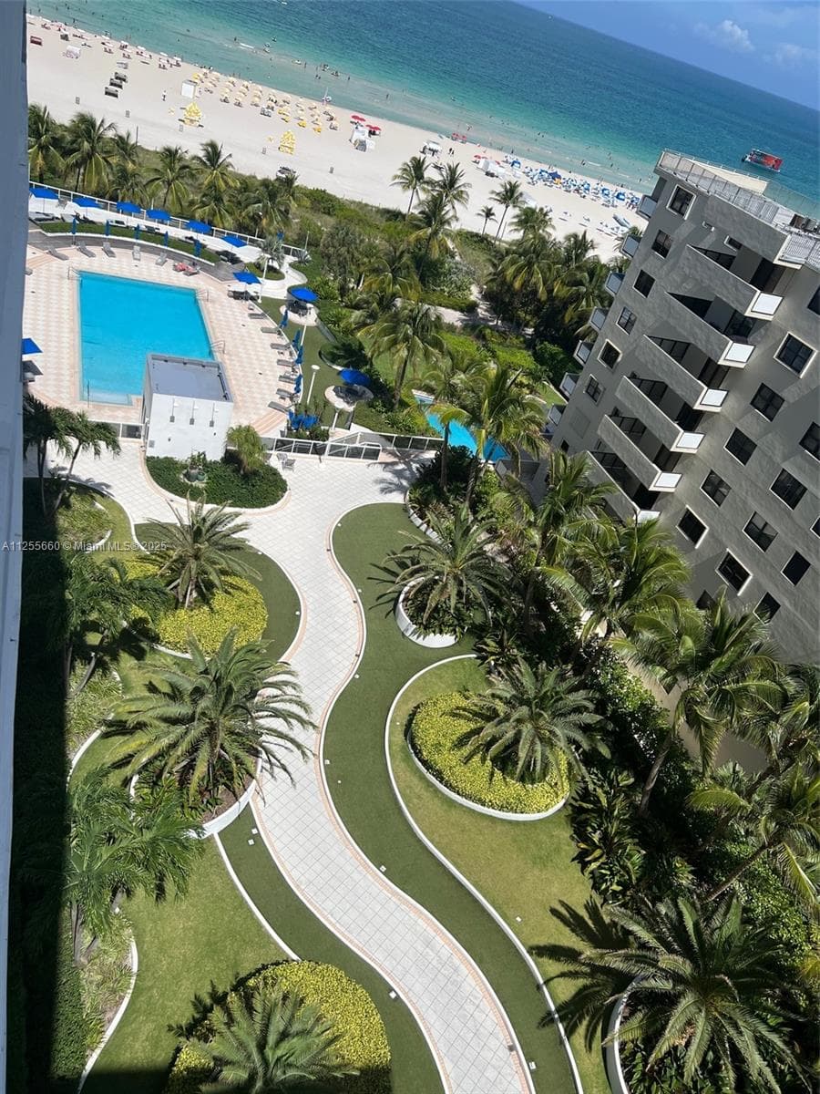 100 Lincoln Rd # 1228, Miami Beach FL 33139 — 29