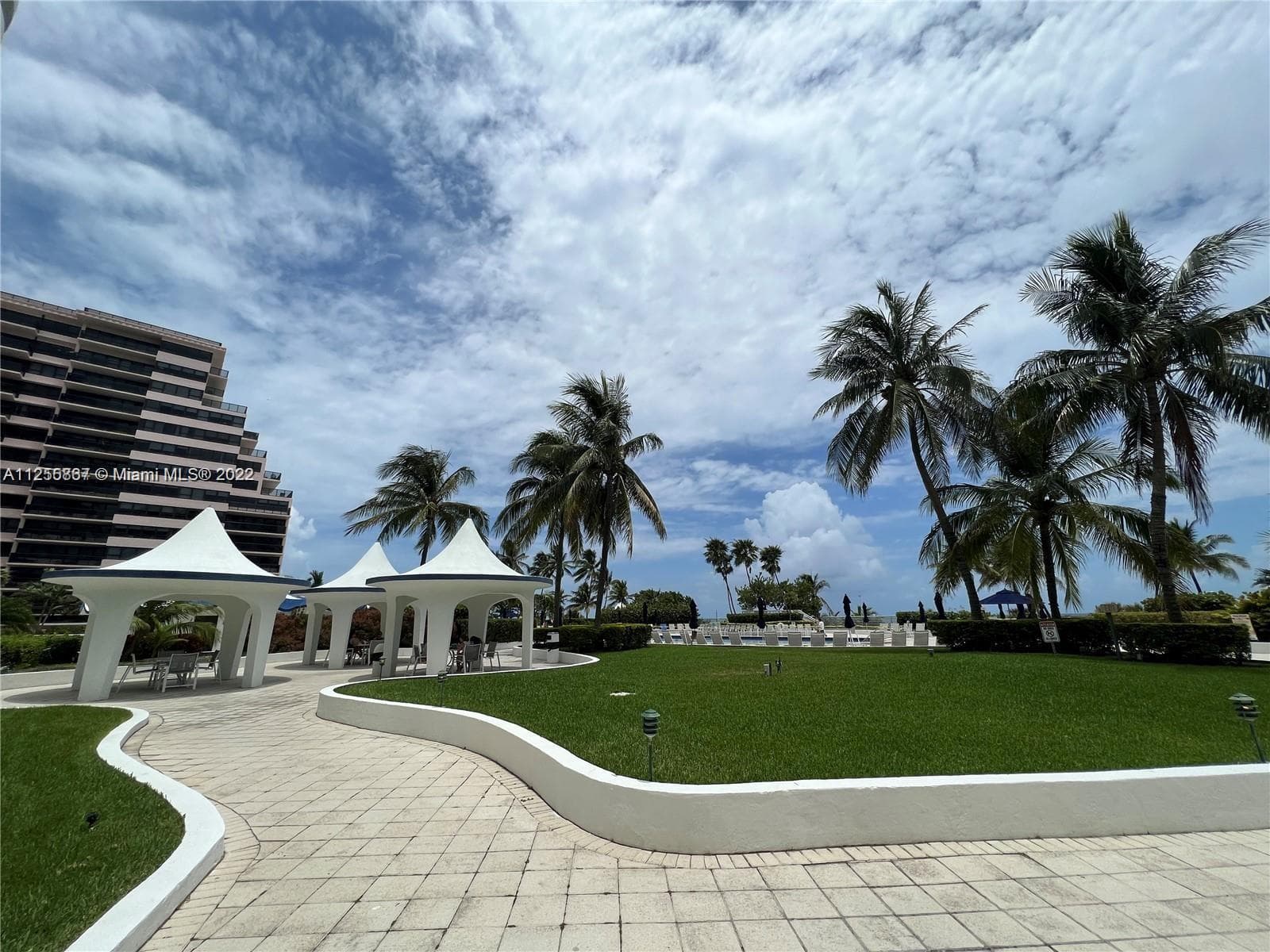 5161 Collins Ave # 1711, Miami Beach FL 33140 — 26