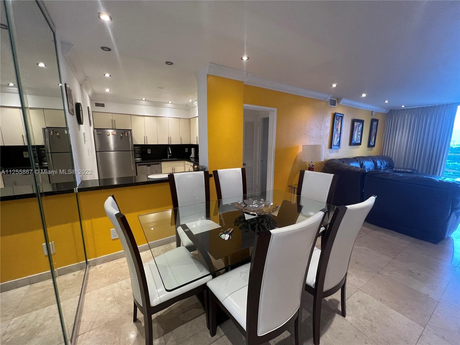 5161 Collins Ave # 1711, Miami Beach FL 33140 — 5