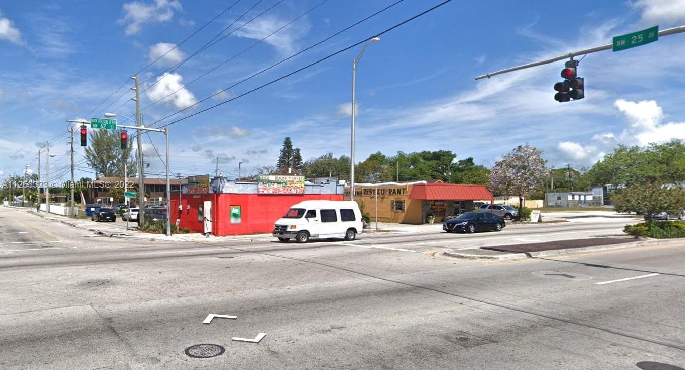 2467 NW 62nd St, Miami FL 33147 — 1