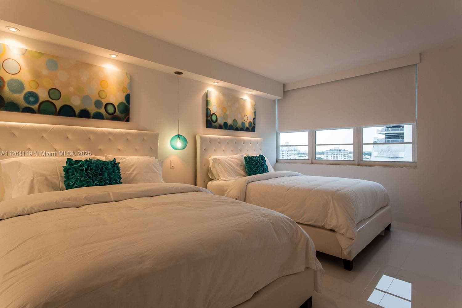 100 Lincoln Rd # 943, Miami Beach FL 33139 — 17